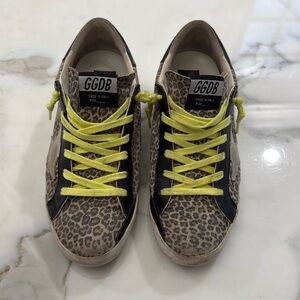Golden Goose size 39 - animal print  with neon laces